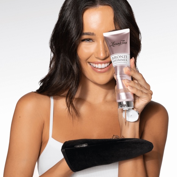 Loving Tan Bronze Shimmer Cream + Accessories - Picture 1 of 11